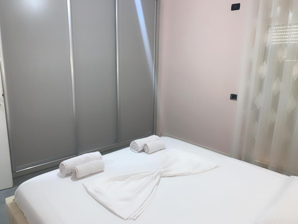 Apartament Dean Vlorë Exterior foto